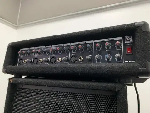 BIGBOSS STUDIO（BIGBOSS札幌）：PAミキサーとスピーカー