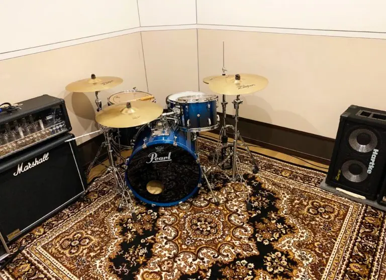 CANON RECORDINGS(カノンレコーディングス)(ドラムとアンプのある部屋)