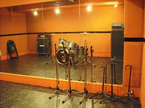 DIX STUDIO24 東大阪店：Aスタジオ