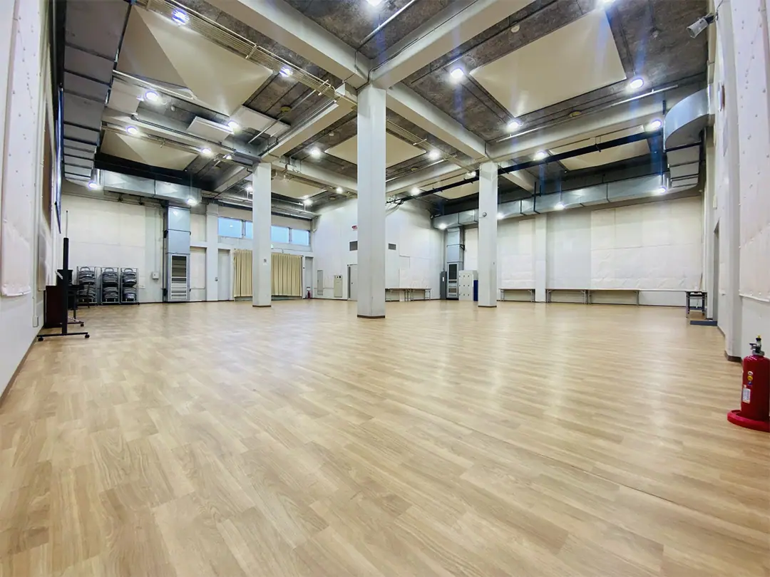 フィッシュダンス音楽練習場(Fish Dance Music Place)(大スタジオの室内)