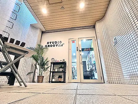 STUDIO GROOVIN'：入口