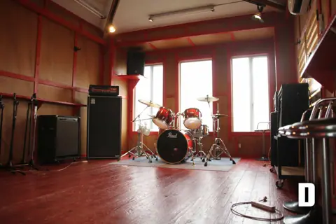 JB.STUDIO ROUTE 1（1号店）（Dスタジオ ドラムとアンプ）