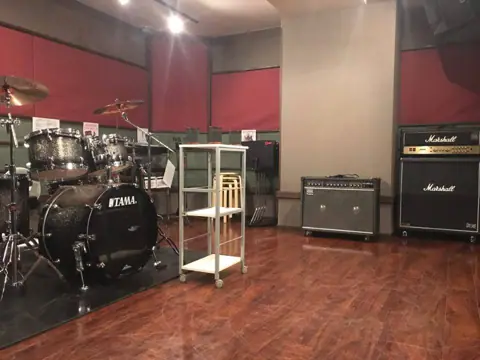 J'Z STUDIO 浦安店（ジェイズスタジオ浦安）（A studio（ドラムとアンプ））