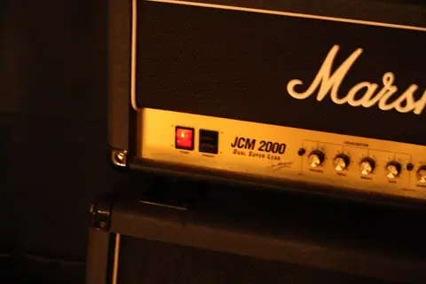 きんこう楽器 ロックストア 練習スタジオ:Marshall JCM2000