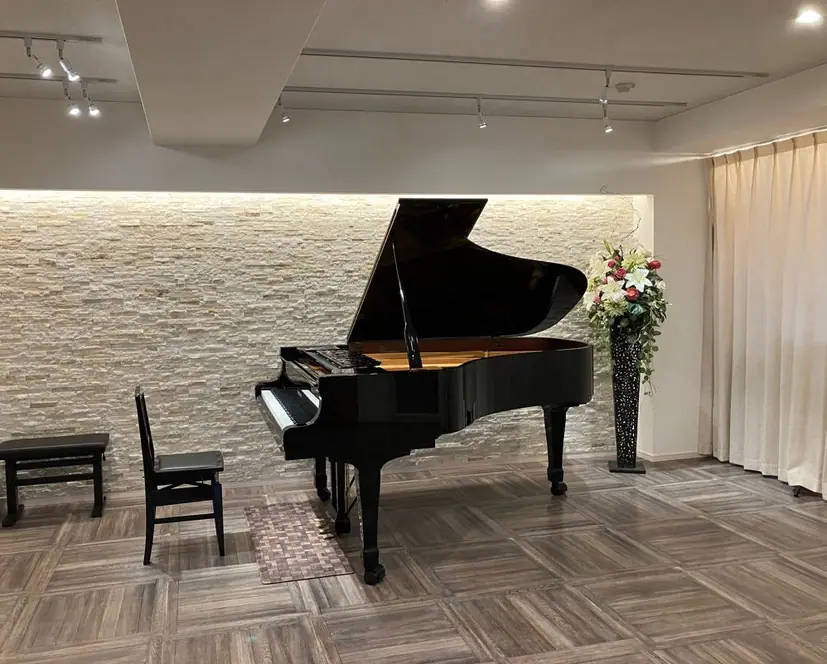 北田辺Piano Salon（グランドピアノのある部屋）