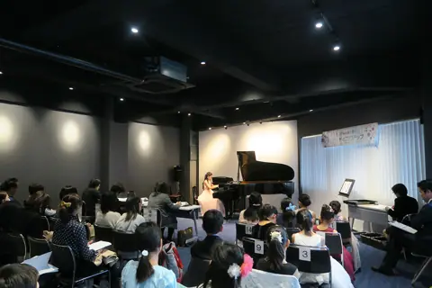 マツヤマ楽器 ピアノレンタルスタジオ：ピアノレンタルスタジオ（グランドピアノ）