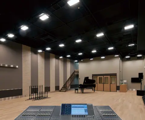 ODEN STUDIO(グランドピアノとミキサーのあるスタジオ)