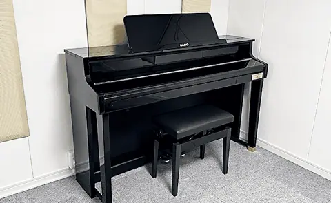 ピアノレンタルスタジオ Etude：電子ピアノのある練習室