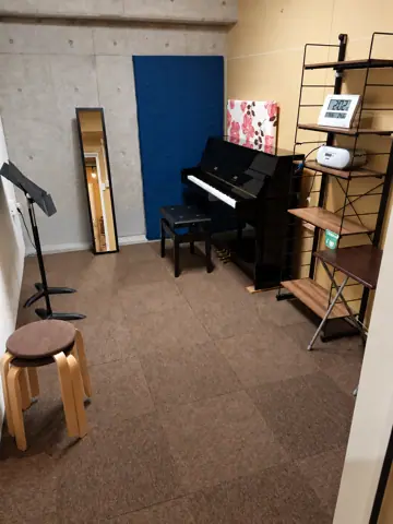 poco四条：アップライトB