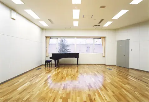 千城台コミュニティセンター 音楽室：グランドピアノのある部屋