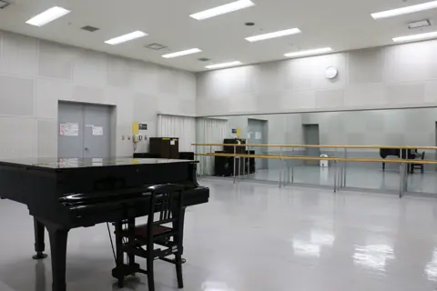 小平市民文化会館(ルネこだいら) 練習室(グランドピアノのある練習室)