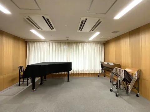 武蔵野市民文化会館 練習室:第2練習室(グランドピアノ)
