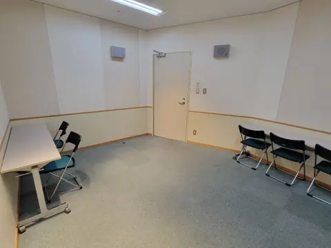 王寺町地域交流センター 練習室・AVルーム：練習室