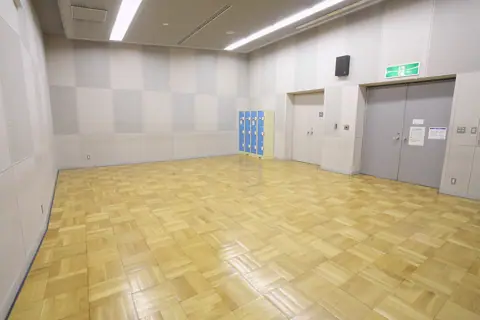 相模女子大学グリーンホール（相模原市文化会館）リハーサル室・練習室：フローリングの練習室