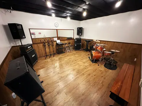ロッキン豊田店:A2スタジオ