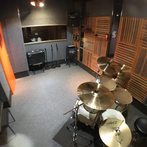 studio always（スタジオオルウェイズ）：ドラムのある練習室