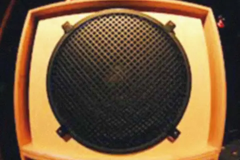 studio Bapple（スタジオバップル）：スピーカー