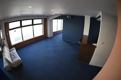 music studio BASE：待合室