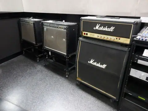 STUDIO ICC（スタジオアイシーシー）：Marshallのアンプ