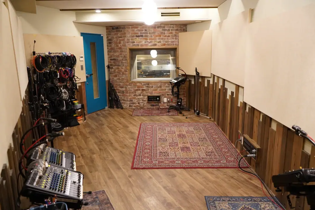 Submarine STUDIO（メインスタジオ）