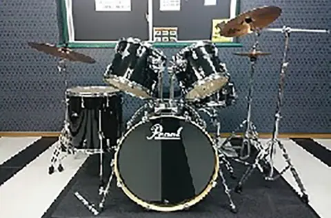 タカシマ 音楽スタジオ（サングリーン）：ドラムセット